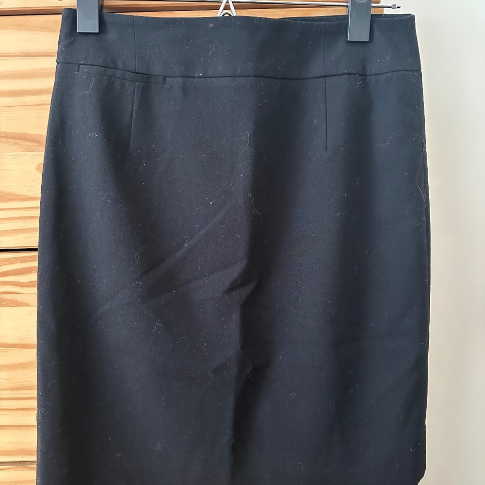 Calvin Klein black skirt size 4 (fits like XS)
